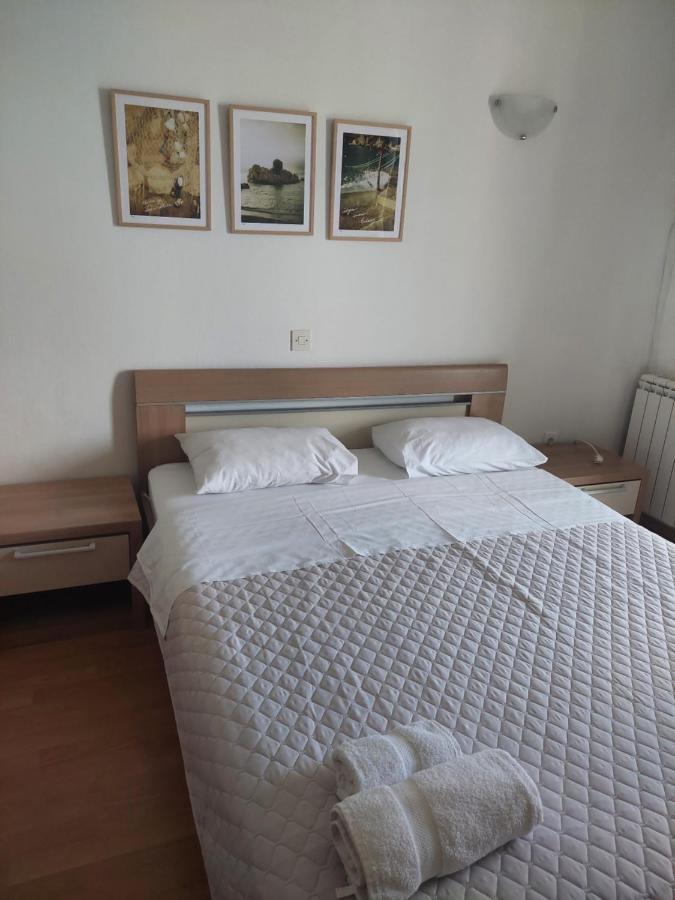 Aleksandar Apartment
